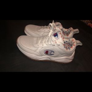 solid white champion shoes